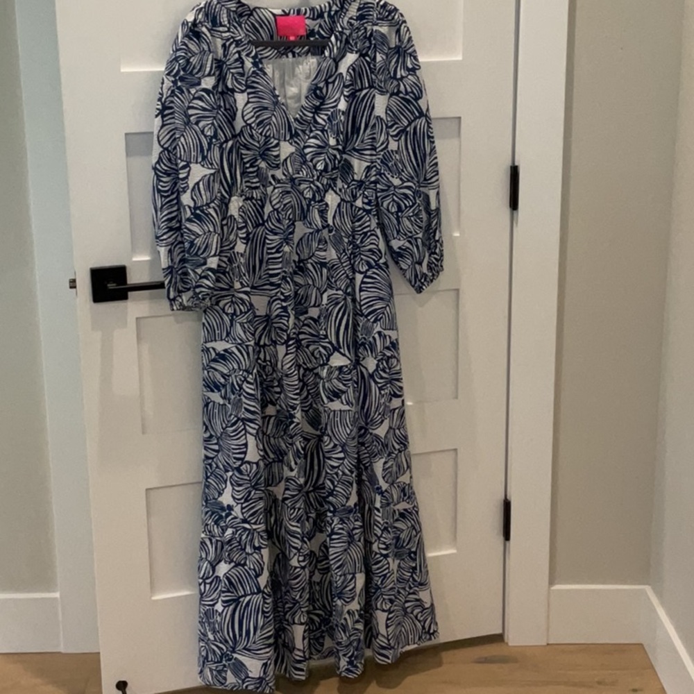 Lilly Pulitzer Navy and White Floral Dress